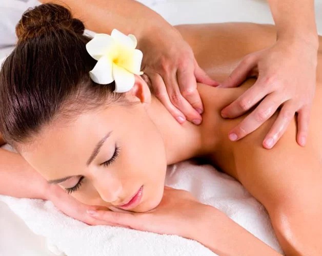 Deep tissue massage - Relaxing Time